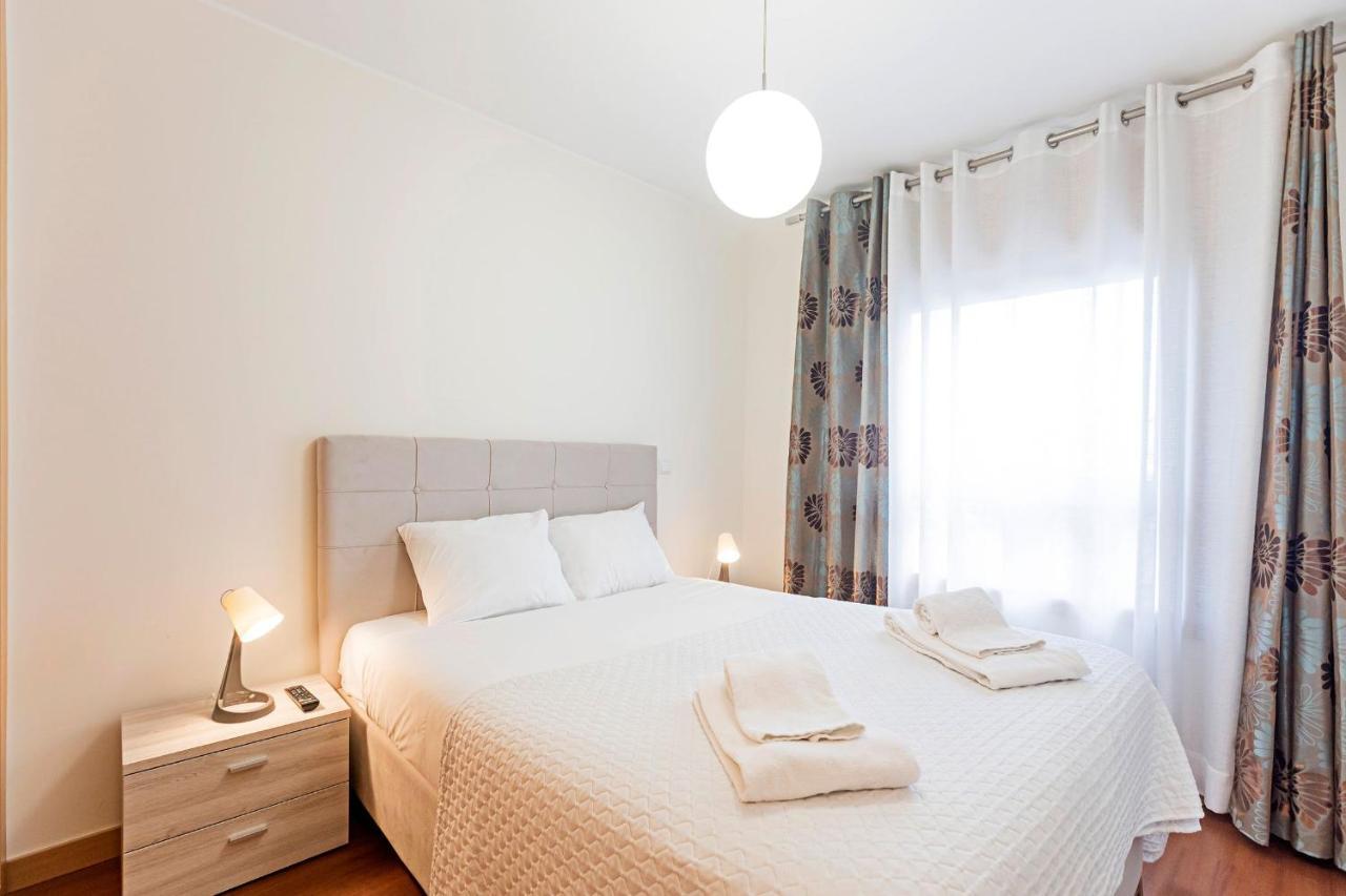 2Br Flat By Metro W/ Free Parking By Lovelystay Vila Nova de Gaia Exterior foto