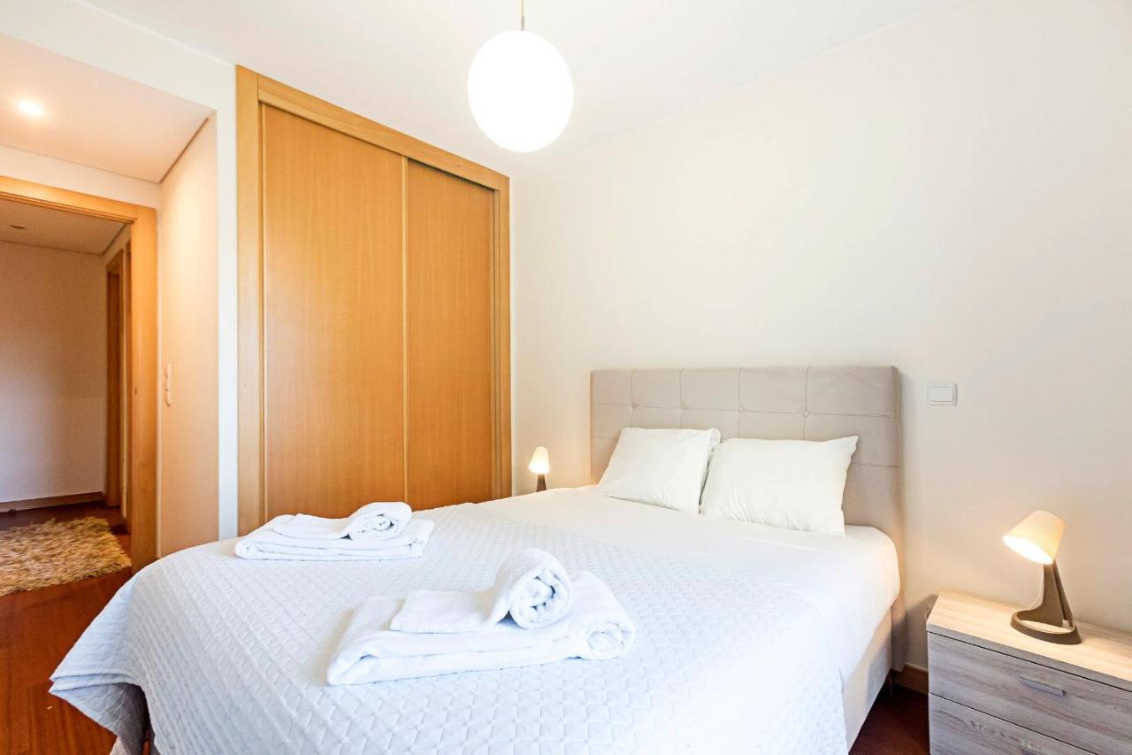 2Br Flat By Metro W/ Free Parking By Lovelystay Vila Nova de Gaia Exterior foto