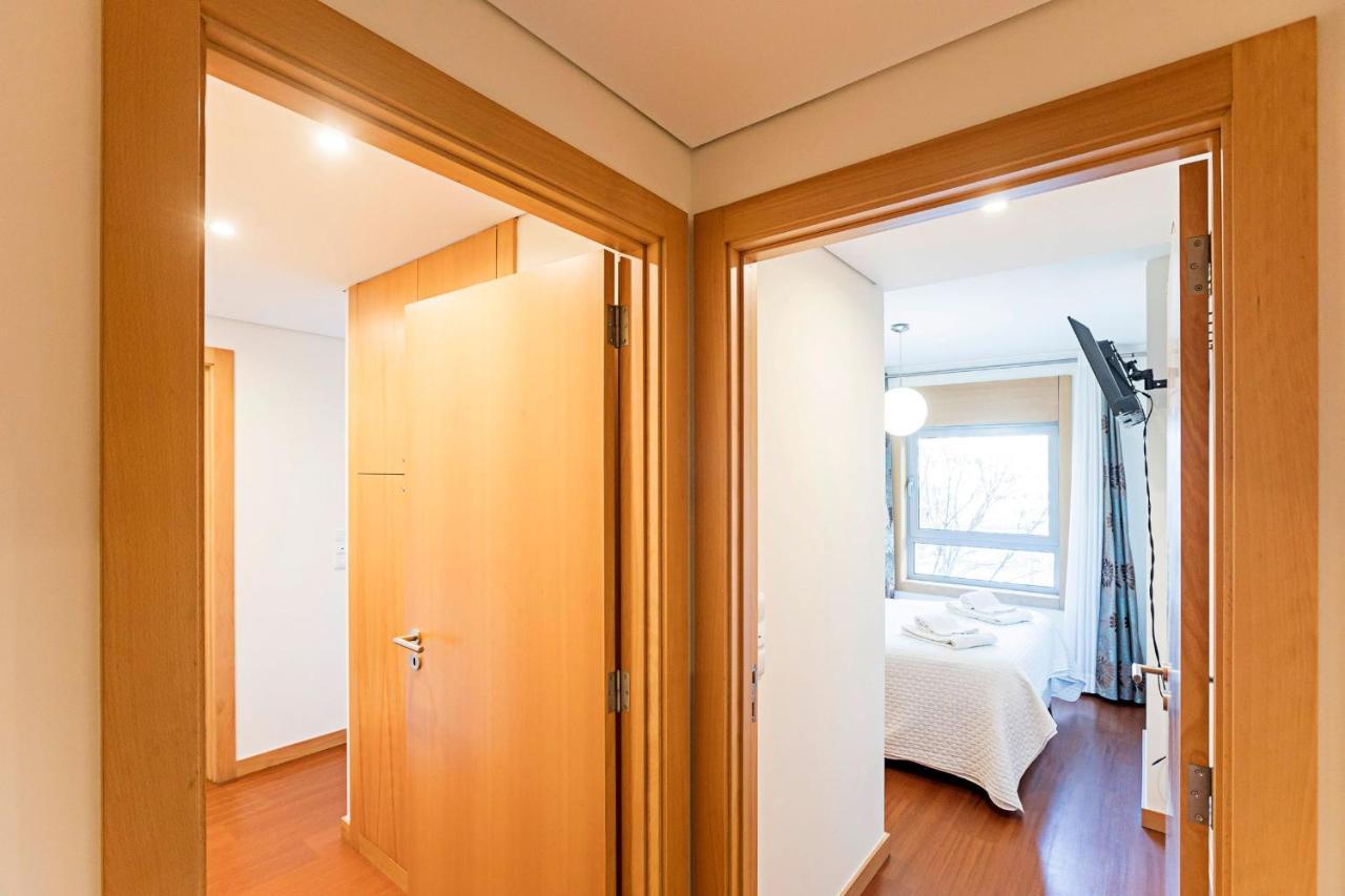 2Br Flat By Metro W/ Free Parking By Lovelystay Vila Nova de Gaia Exterior foto